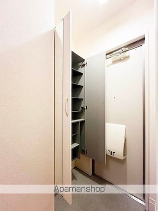 ＨＡＢＩＴＡＴＩＯＮ[1K/33.43m2]の玄関