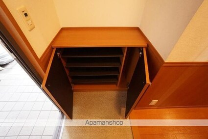 フェイスフル五番館　Ｂ棟[3DK/58.02m2]の内装1