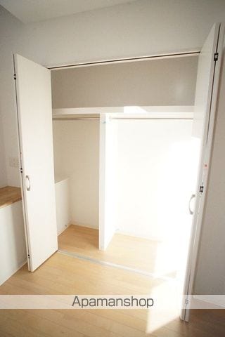 レジェンダリーコート赤羽の内装写真
