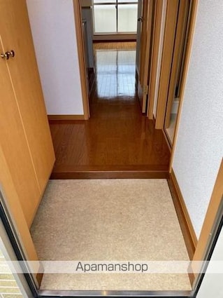 滋賀県大津市京町１丁目[1K/30.01m2]のエントランス2