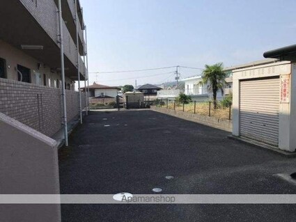 サンフラワー東町[3DK/56.85m2]の駐車場