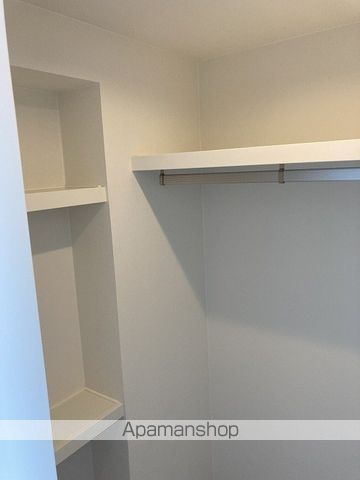 カレッジヒルズEの内装写真