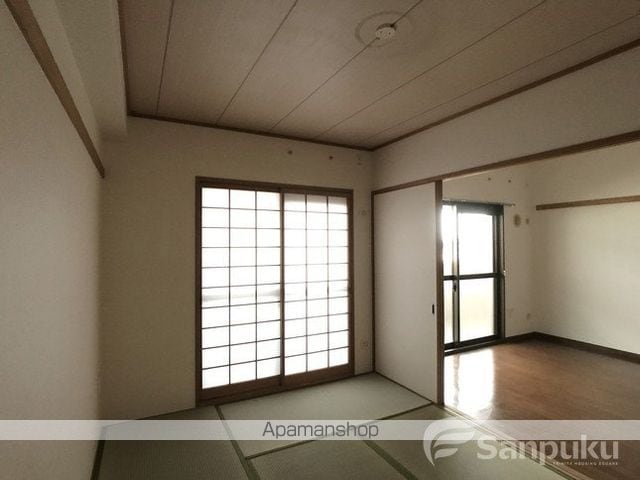 シスコ灘町キャッスルの内装写真