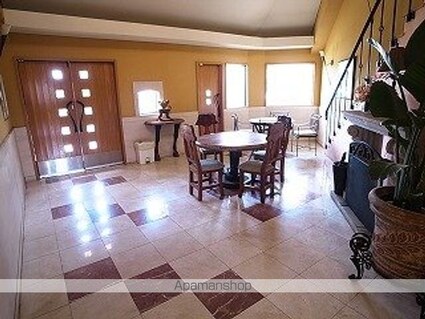 サンタバレー[2LDK/54.45m2]の共用部4