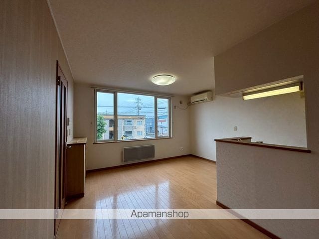 Junesの内装写真