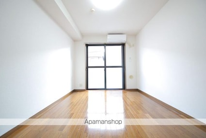 グランドール井上[1K/20m2]のリビング・居間