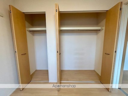 リーセント・メゾンＳ[1LDK/41.69m2]の収納