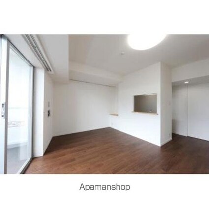 ＣＯＲＮＥＳ　ＨＯＵＳＥ　ＮＡＧＯＹＡ[1R/35.65m2]のリビング・居間