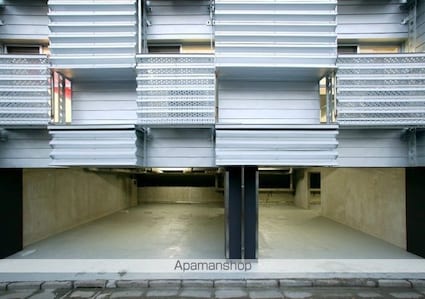 ハンプトン都立大学[1R/26.78m2]の駐車場