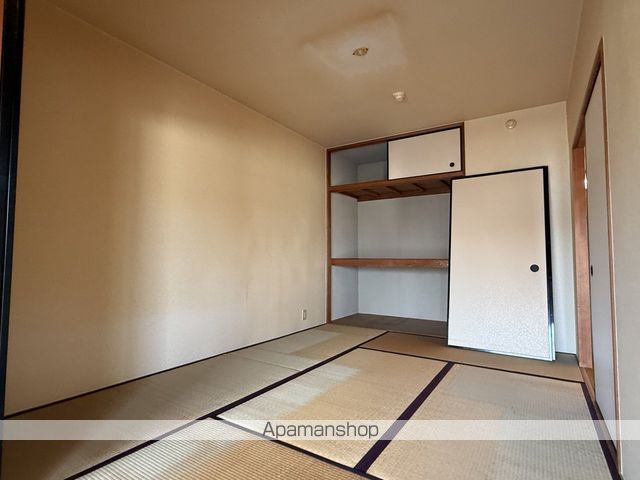 リヴェールセントラルハイツの内装写真