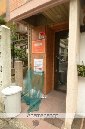 広島県広島市中区榎町[1R/15.86m2]のエントランス1