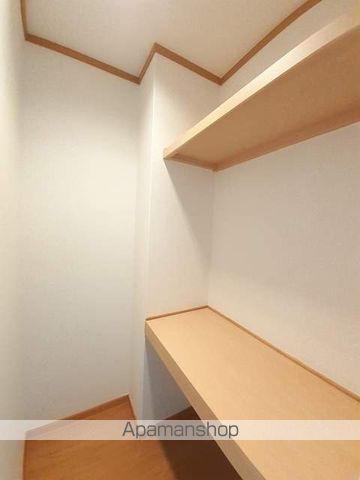 プラシードの内装写真