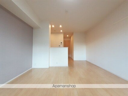 愛知県名古屋市北区東味鋺１丁目[1K/32.94m2]の内装1