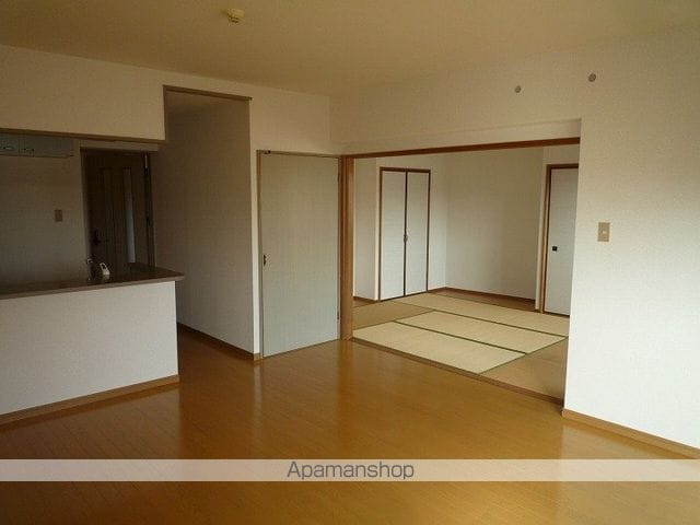 リヴェール荒田の内装写真
