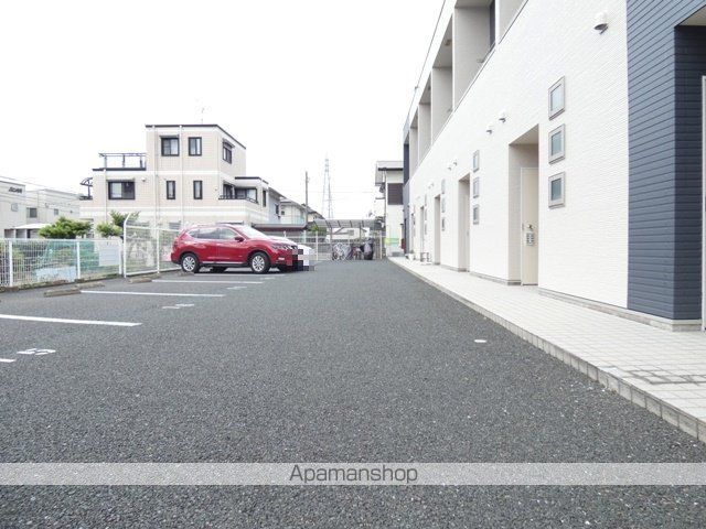 メゾネットYSI Aの外観写真