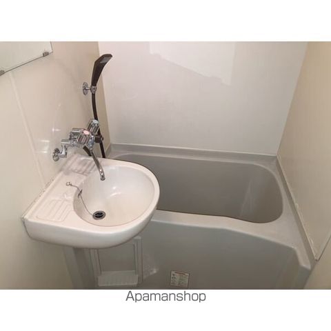 セントラルハイツ滝川の内装写真