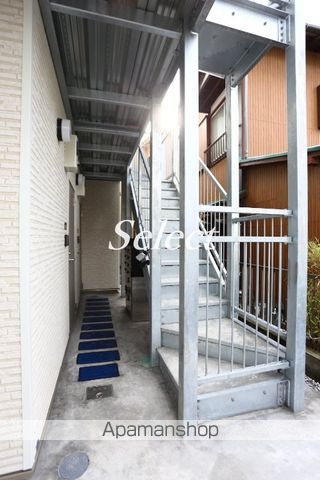 NOVELLOの玄関写真