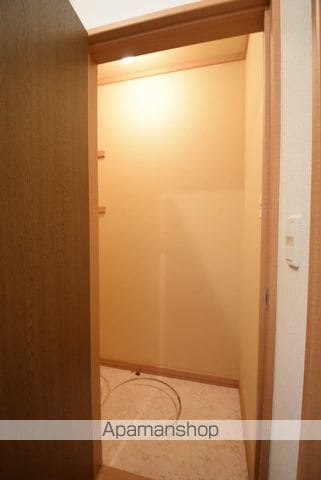 函館本線 旭川駅 徒歩25分 2階建 築17年の内装写真