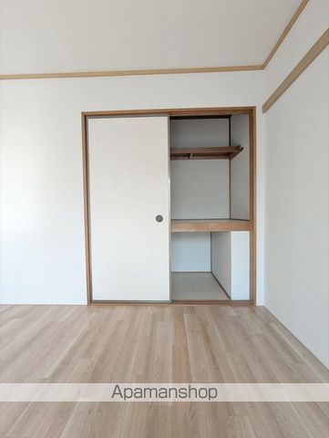 プレジール富井 A棟の内装写真