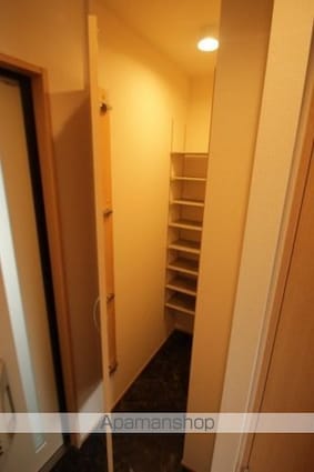 岡山県岡山市北区北長瀬本町[1LDK/40m2]の玄関