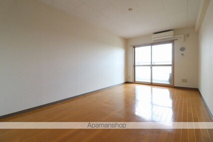 お花畑マンション[1R/30m2]のリビング・居間