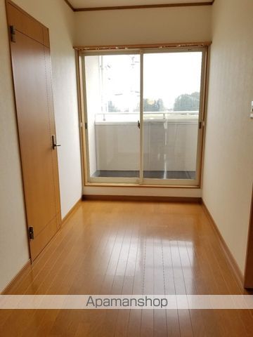 仙台市宮城野区 2階建 築22年の内装写真