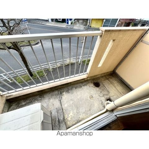ユニバーサル島田の内装写真