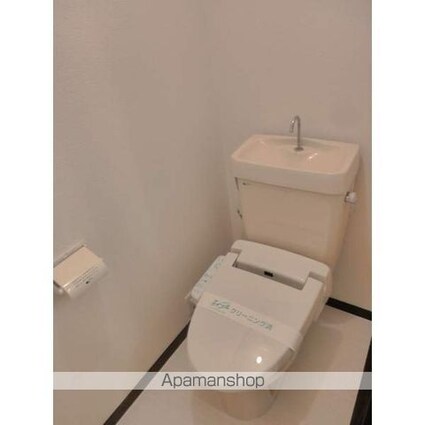 東京都中野区上高田４丁目[1LDK/38m2]のトイレ