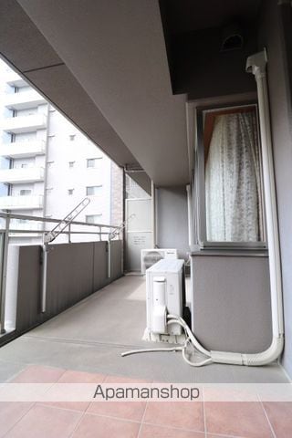 ロイヤルガーデン中山下の内装写真
