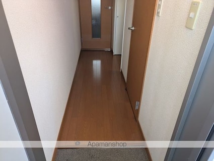 レオパレススカイドリーム長土呂[1K/20.28m2]の玄関