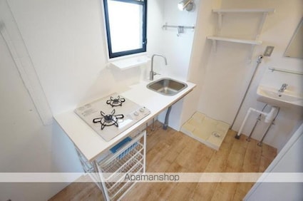 ＲＥＮＯ　１３　ＡＰＡＲＴＭＥＮＴ[1LDK/24.8m2]のキッチン