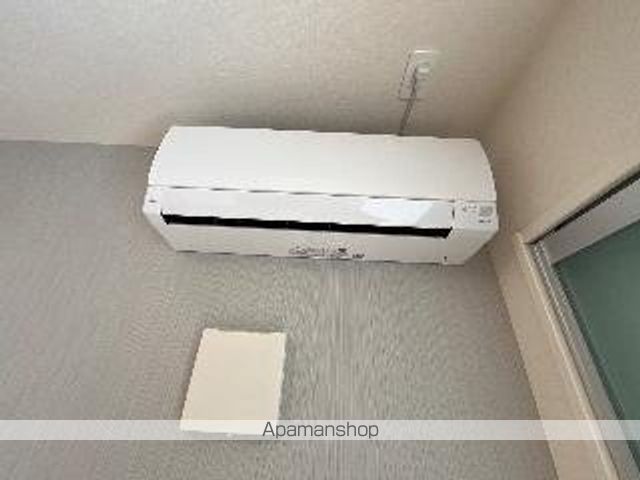シャルールの内装写真
