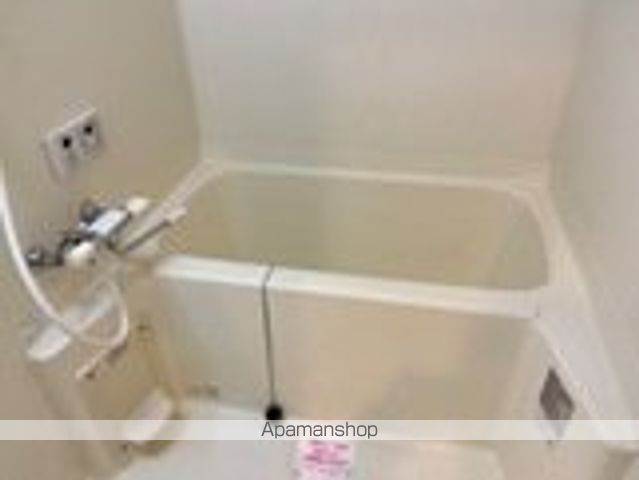 ヴィラージュ新木屋瀬の内装写真