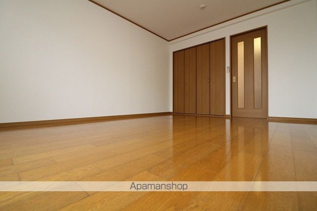 マンションシャルムAの内装写真