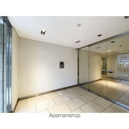 エスティメゾン東新宿[2K/39.91m2]のロビー3