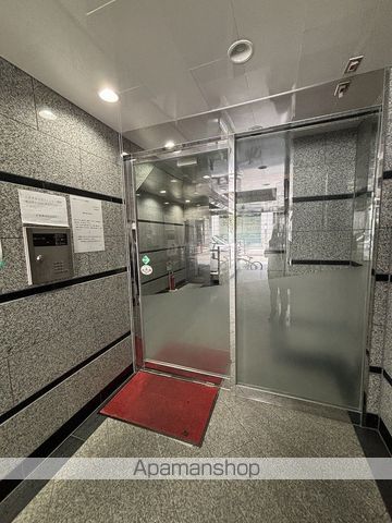 HIGASHIUMEDARESIDENCEKOJIMAの玄関写真