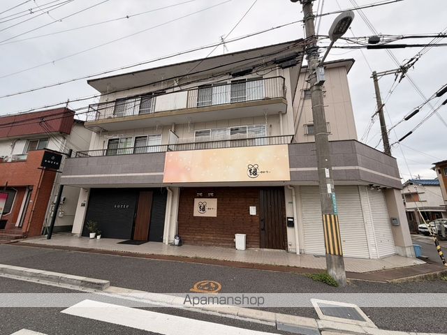 コーポ三樹の外観写真