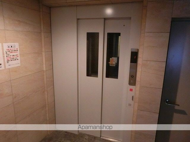 レオーネ三ノ輪[1DK/40.8m2]の共用部3