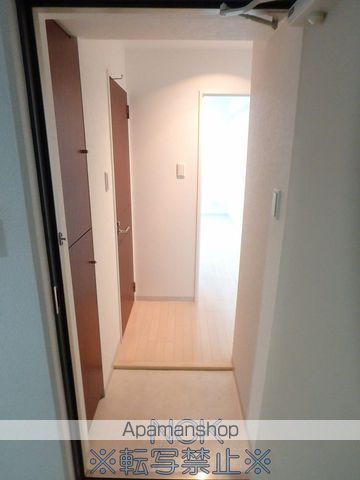 クラッセ近代美術館北の内装写真