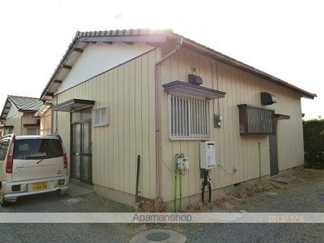 真栄荘の外観写真