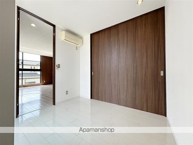 Luxuryの内装写真
