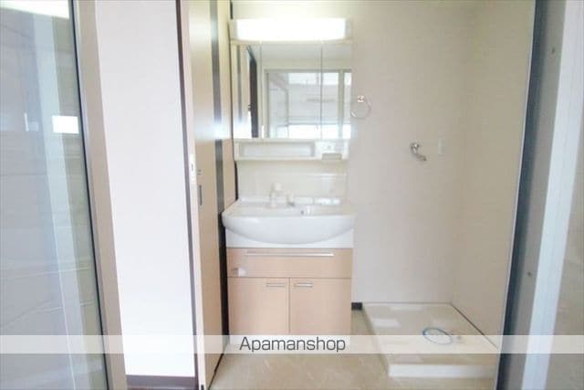 アーバンフラッツ西中島の内装写真