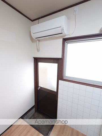 南海電鉄南海本線 鳥取ノ荘駅 徒歩17分 2階建 築54年の内装写真