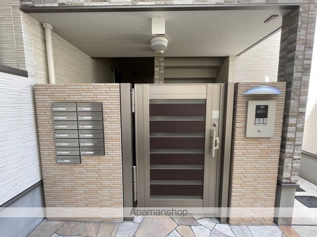 フジパレス喜連瓜破II番館の玄関写真