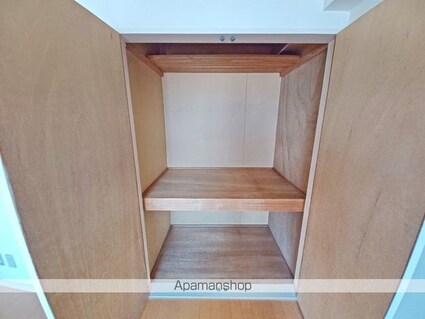 コリーヌ善光寺下[1K/19.2m2]の収納