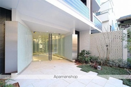 ステージグランデ亀戸アジールコート[1K/26.52m2]のエントランス