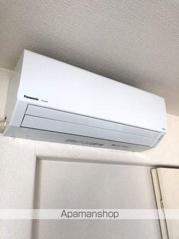 インター・フェルティR2甲子園の内装写真