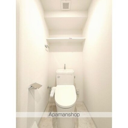 Ｅｓｐｏｉｒ三田[2LDK/67.58m2]のトイレ