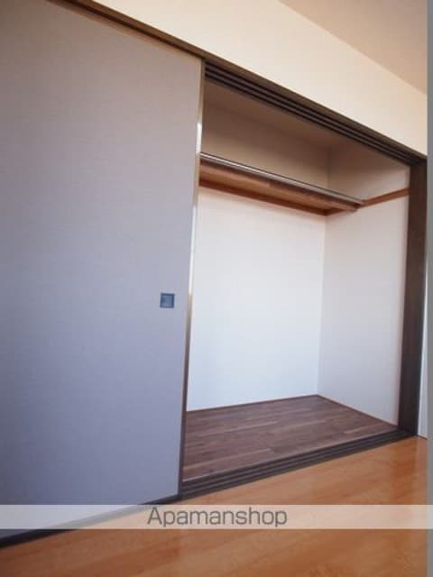 ウォーターフロント[2K/29.75m2]の収納