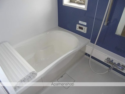 エレガント桐[2LDK/69.03m2]のバス